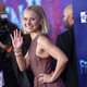 Illustration for article titled Kristen Bell will be back to narrate the new Gossip Girl show